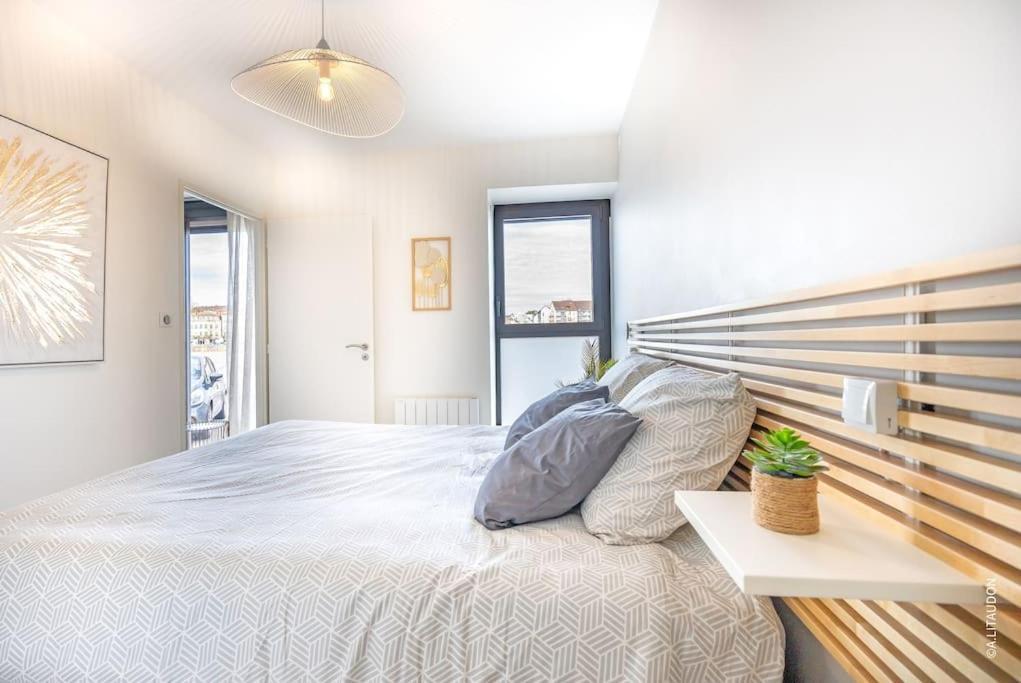 Appartement T2 Climatise Le Quai 391 Saint-Laurent-sur-Saone Exterior photo